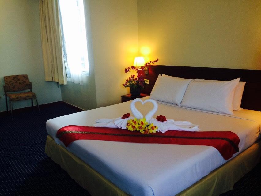 Hatyai Golden Crown Hotel Hat Yai Exterior photo