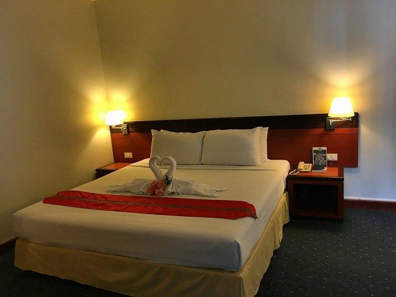 Hatyai Golden Crown Hotel Hat Yai Exterior photo